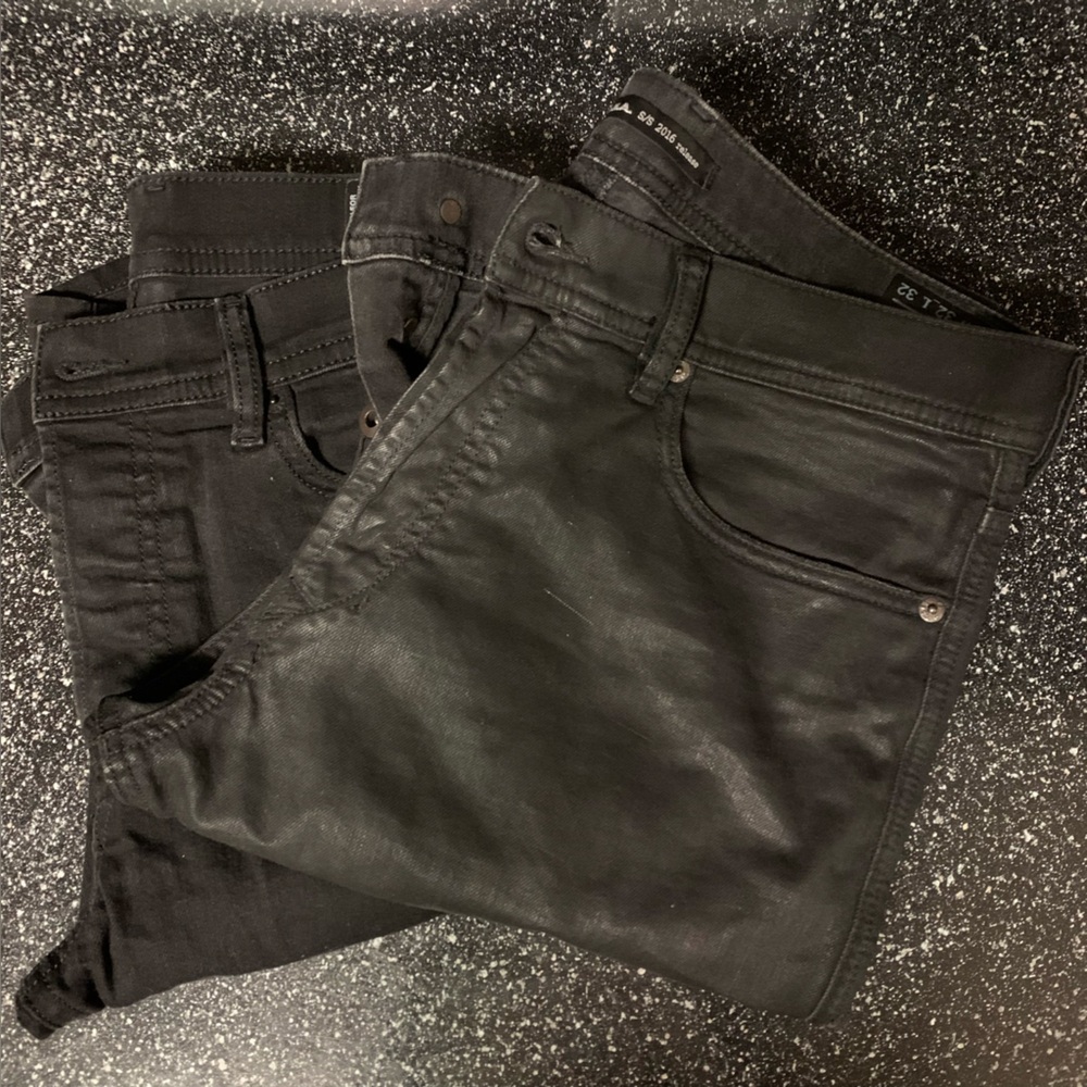 SET OF 2 - MEN’S Diesel Black Slim-Cut Jeans